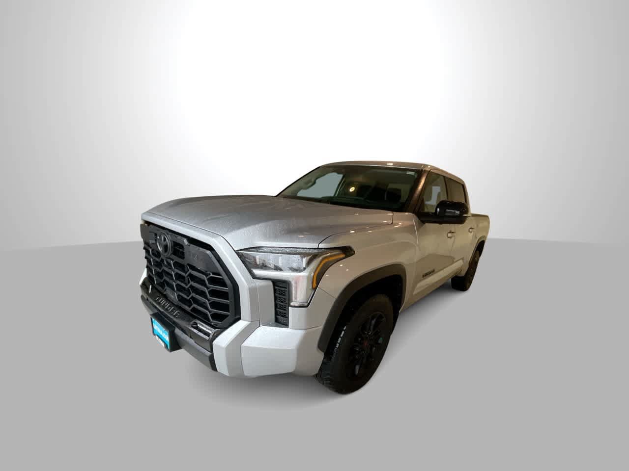 Used 2024 Toyota Tundra Limited w/ TRD Off-Road Package AWD/4WD image 4