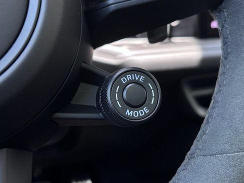 Certified 2026 Porsche Cayenne GTS AWD/4WD image 18