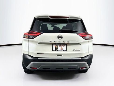 Used 2023 Nissan Rogue SV AWD/4WD image 8