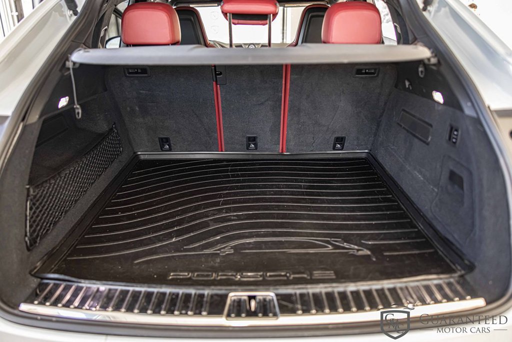 Used 2023 Porsche Cayenne Turbo AWD/4WD image 17