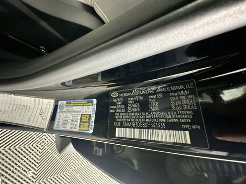 Used 2025 Hyundai Tucson SEL FWD image 12