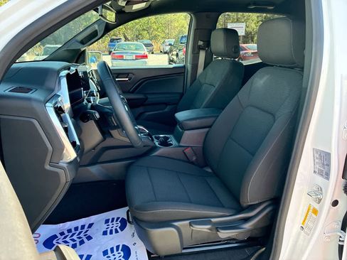 Used 2024 GMC Canyon Elevation w/ Convenience Package image 19