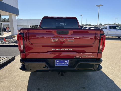 Used 2024 GMC Sierra 1500 AT4X image 27