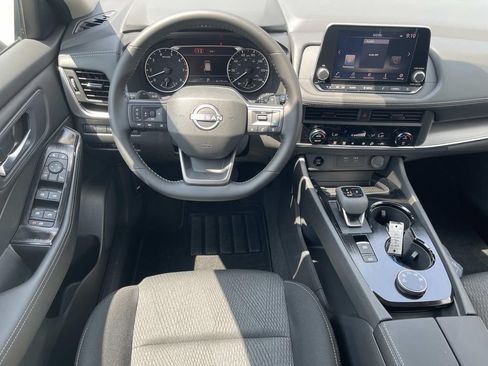 New 2026 Nissan Rogue SV AWD/4WD image 14