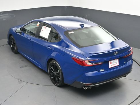 Certified 2025 Toyota Camry SE image 38