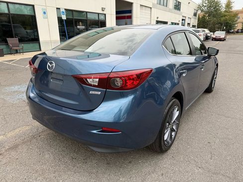 Used 2017 MAZDA MAZDA3 Sport w/ Preferred Equipment Package image 4