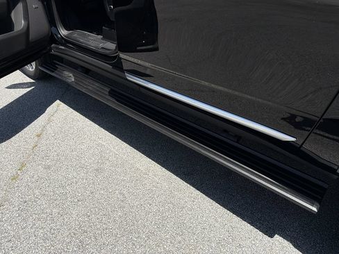 New 2026 GMC Yukon XL Denali w/ Sun & Power Step Package RWD image 27