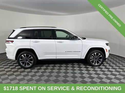 Certified 2022 Jeep Grand Cherokee Overland AWD/4WD image 12
