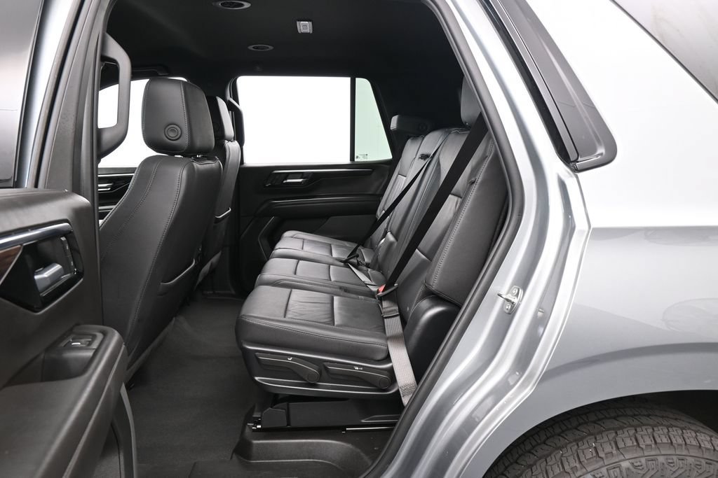 Used 2025 Chevrolet Tahoe Z71 AWD/4WD image 35