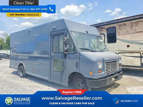 Used 2019 Ford E-450 and Econoline 450 Super Duty RWD image 5