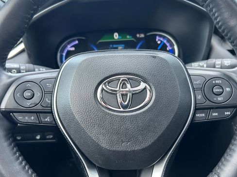 Used 2020 Toyota RAV4 XSE image 23