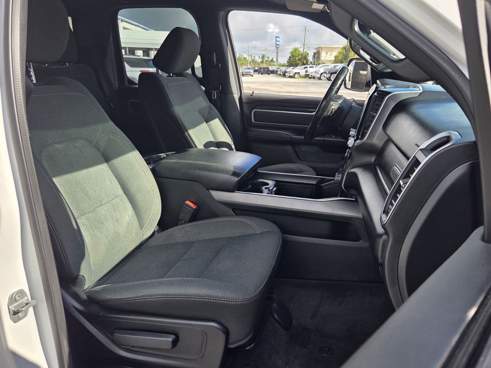 Used 2021 RAM 1500 Big Horn RWD image 17
