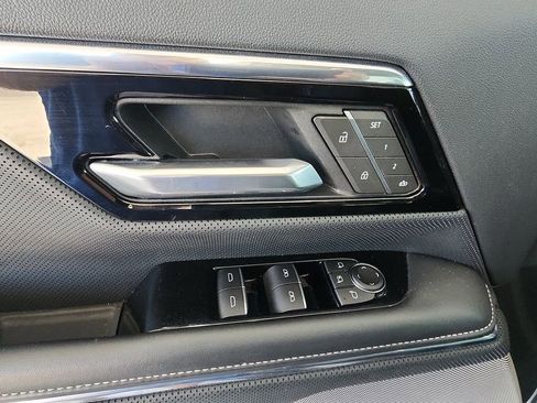 Certified 2025 GMC Sierra EV Denali image 22