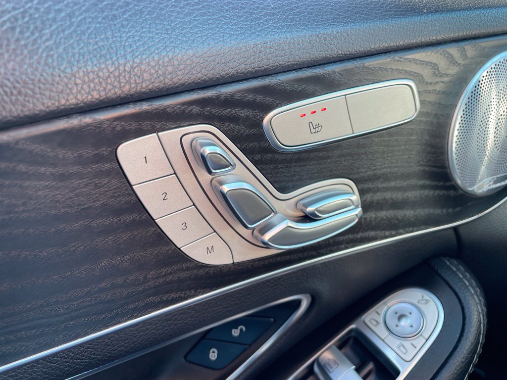 Used 2016 Mercedes-Benz C 300 4MATIC Sedan image 24