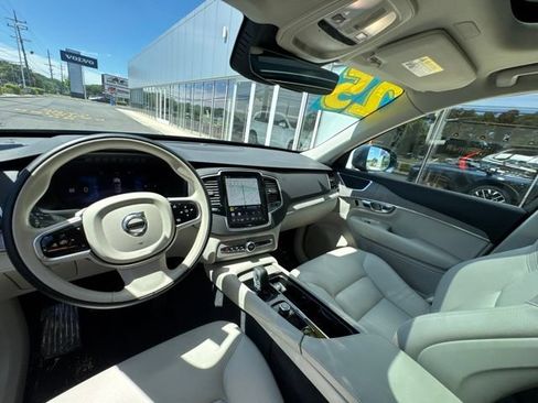Used 2025 Volvo XC90 B6 Plus w/ Protection Package Premier AWD/4WD image 21