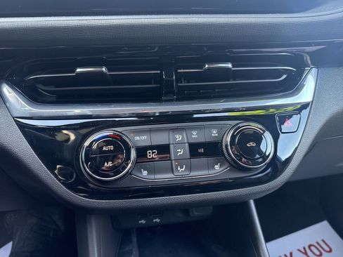 Used 2025 Buick Envista Sport Touring w/ Convenience I Package image 31