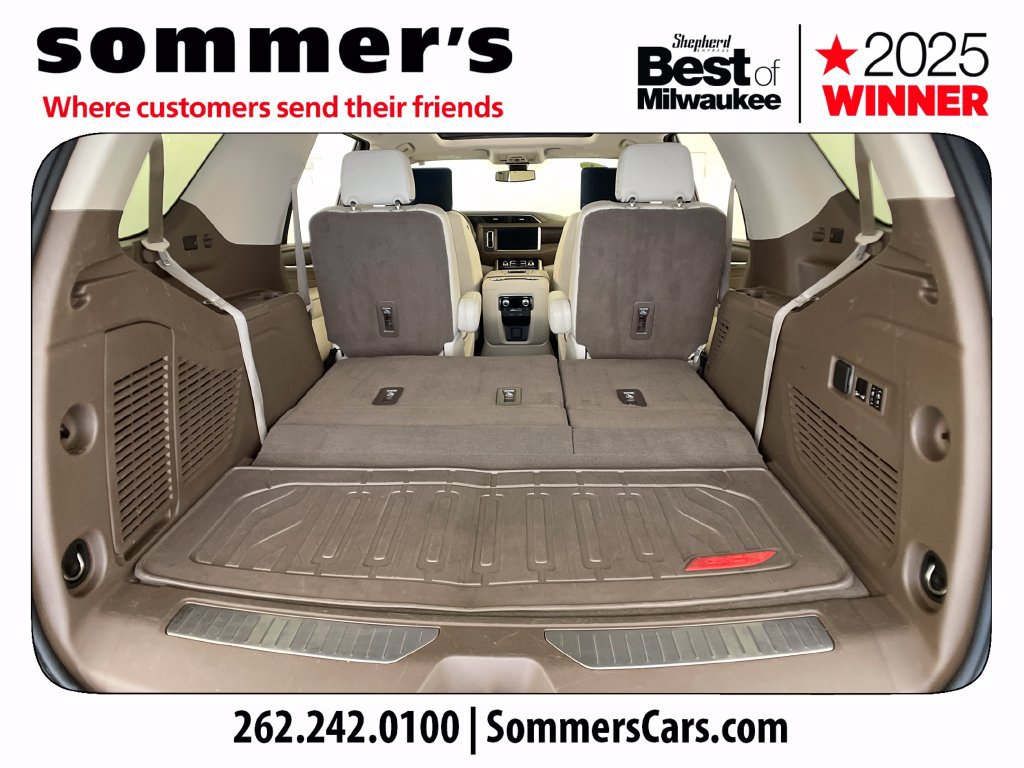Used 2021 GMC Yukon Denali w/ LPO, Illumination Package AWD/4WD image 29