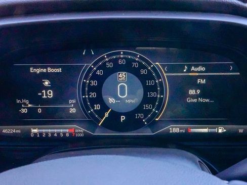 Used 2021 Cadillac CT4 Premium Luxury RWD image 19