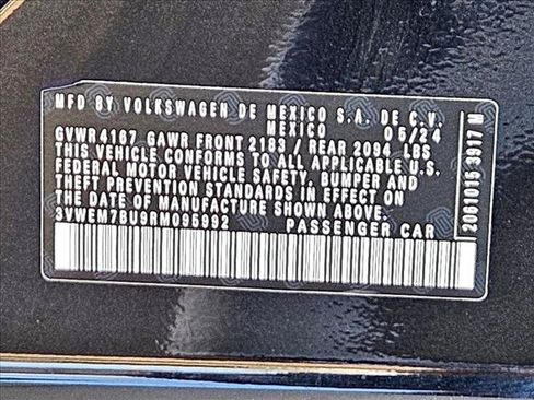 Used 2024 Volkswagen Jetta SE FWD image 21