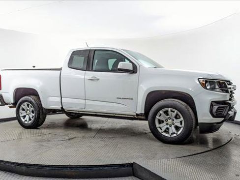 Used 2022 Chevrolet Colorado LT w/ Fleet Safety Package image 11