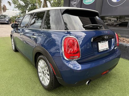 Used 2016 MINI Cooper 4-Door Hardtop FWD image 4