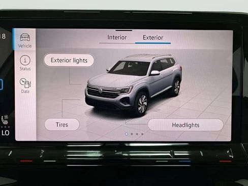 Used 2024 Volkswagen Atlas SE FWD image 49