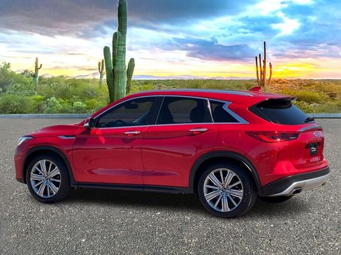 Used 2021 INFINITI QX50 Sensory image 4