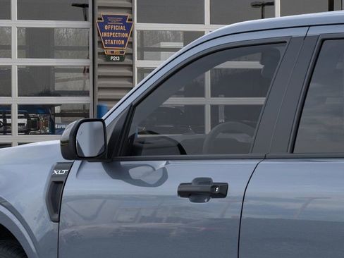 New 2025 Ford Maverick XLT w/ Black Appearance Package image 21