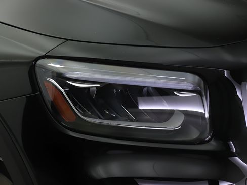 Certified 2026 Mercedes-Benz GLB 250 image 17