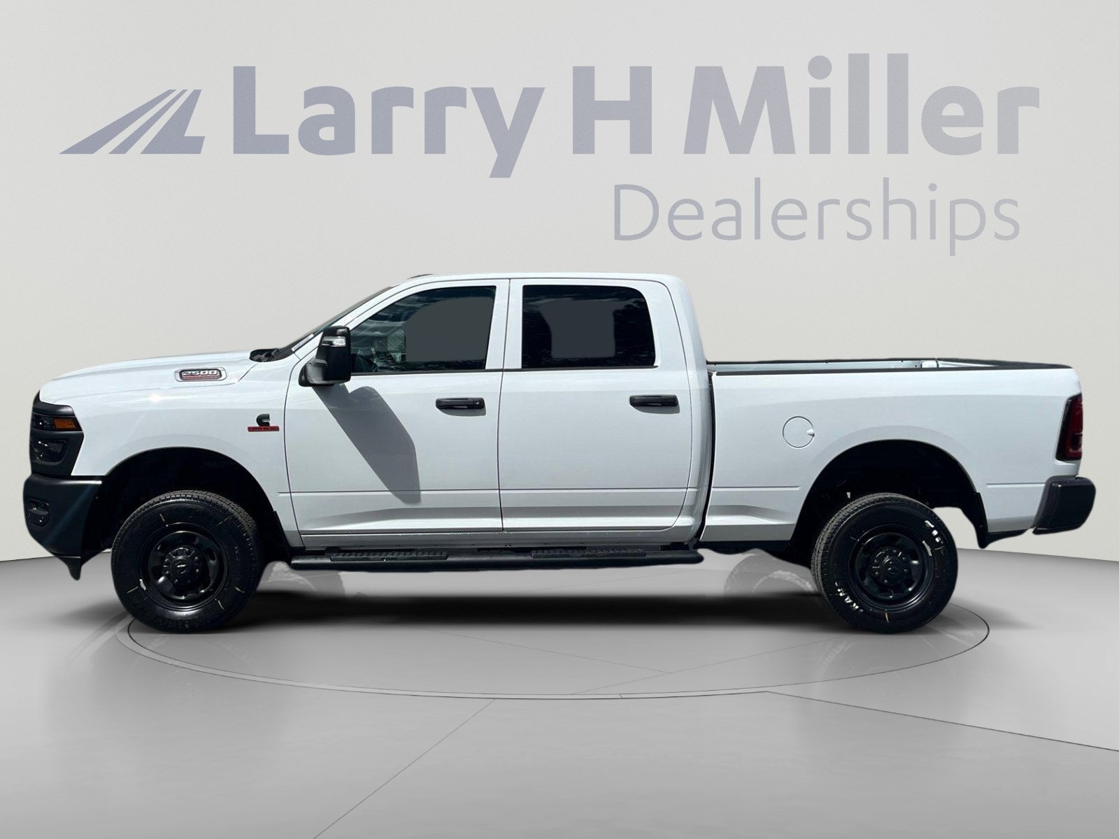 New 2026 RAM 2500 Tradesman AWD/4WD image 2