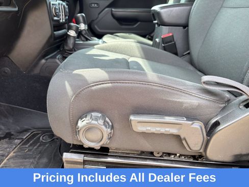 Used 2020 Jeep Wrangler Sport AWD/4WD image 29