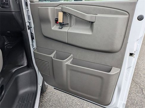 New 2024 Chevrolet Express 2500 w/ Driver Convenience Package image 22