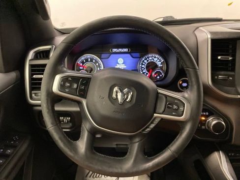 Used 2019 RAM 1500 Big Horn AWD/4WD image 16