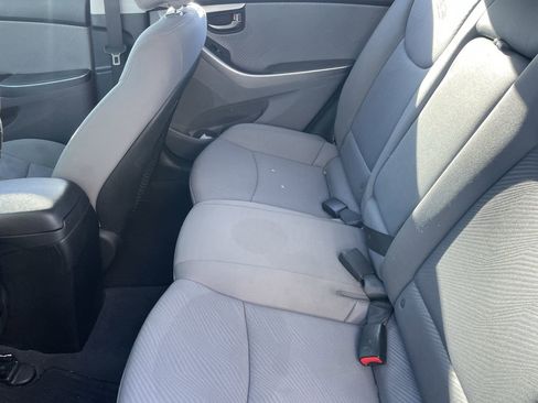 Used 2013 Hyundai Elantra GLS w/ Preferred Pkg image 13