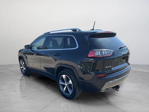 Used 2019 Jeep Cherokee Limited image 11