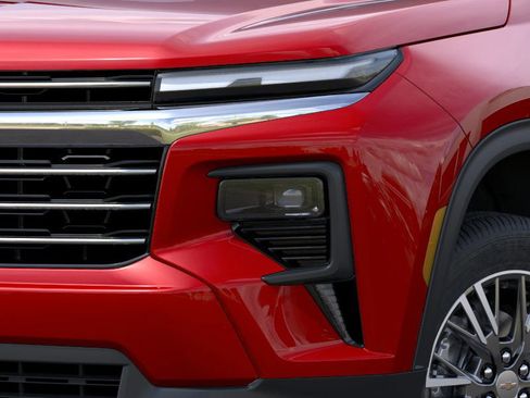 New 2026 Chevrolet Traverse LT w/ Driver Confidence Package image 34