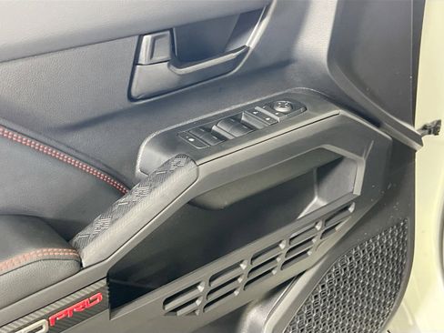 Used 2025 Toyota Tacoma TRD Pro w/ Tow Tech Package AWD/4WD image 18