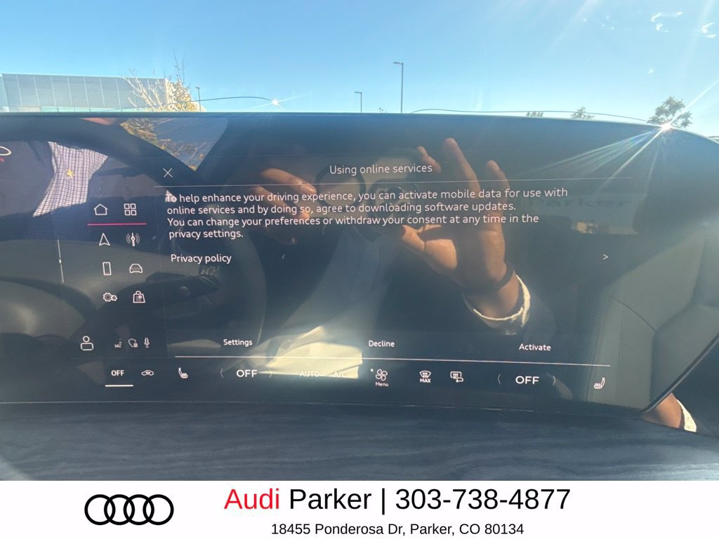 Used 2025 Audi Q5 Premium w/ Convenience Package AWD/4WD image 11