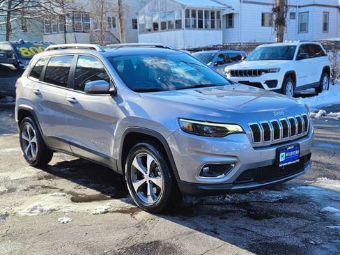 Used 2021 Jeep Cherokee Limited image 7