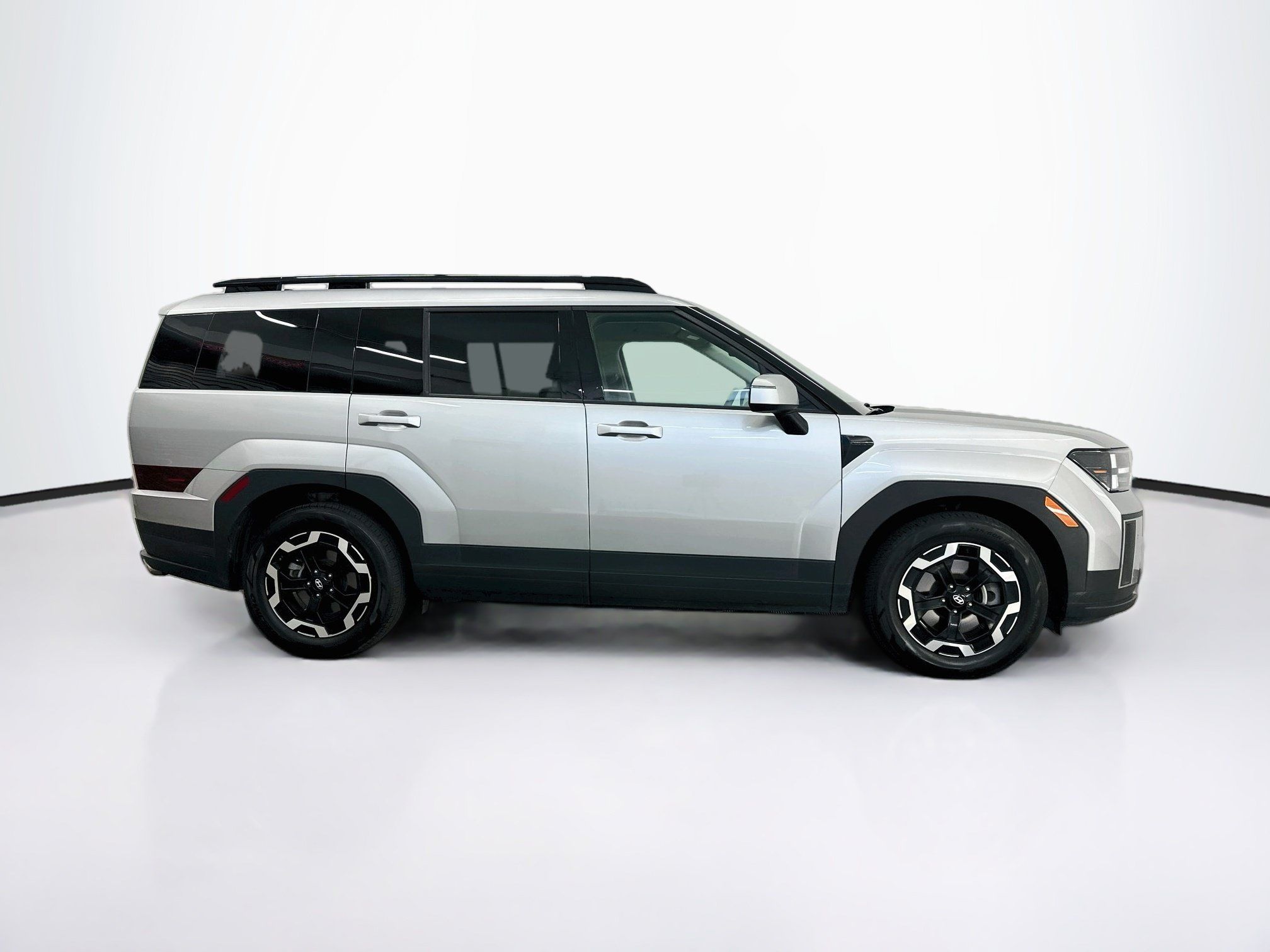 Used 2025 Hyundai Santa Fe SEL AWD/4WD image 10