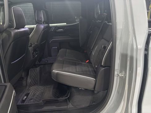 Used 2024 GMC Sierra 1500 AT4X w/ AT4X AEV Edition image 17