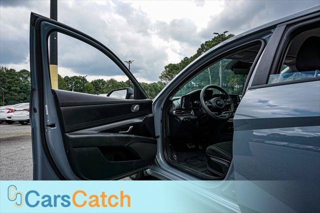 Used 2023 Hyundai Elantra SEL FWD image 17