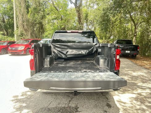 Used 2020 Chevrolet Silverado 1500 LT RWD image 9