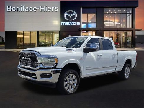 Used 2024 RAM 2500 Limited AWD/4WD image 2