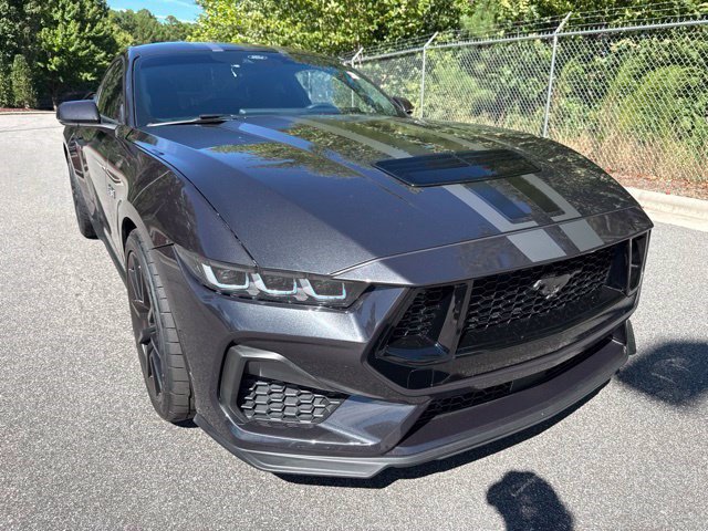 Used 2024 Ford Mustang GT Premium w/ GT Performance Package RWD image 11