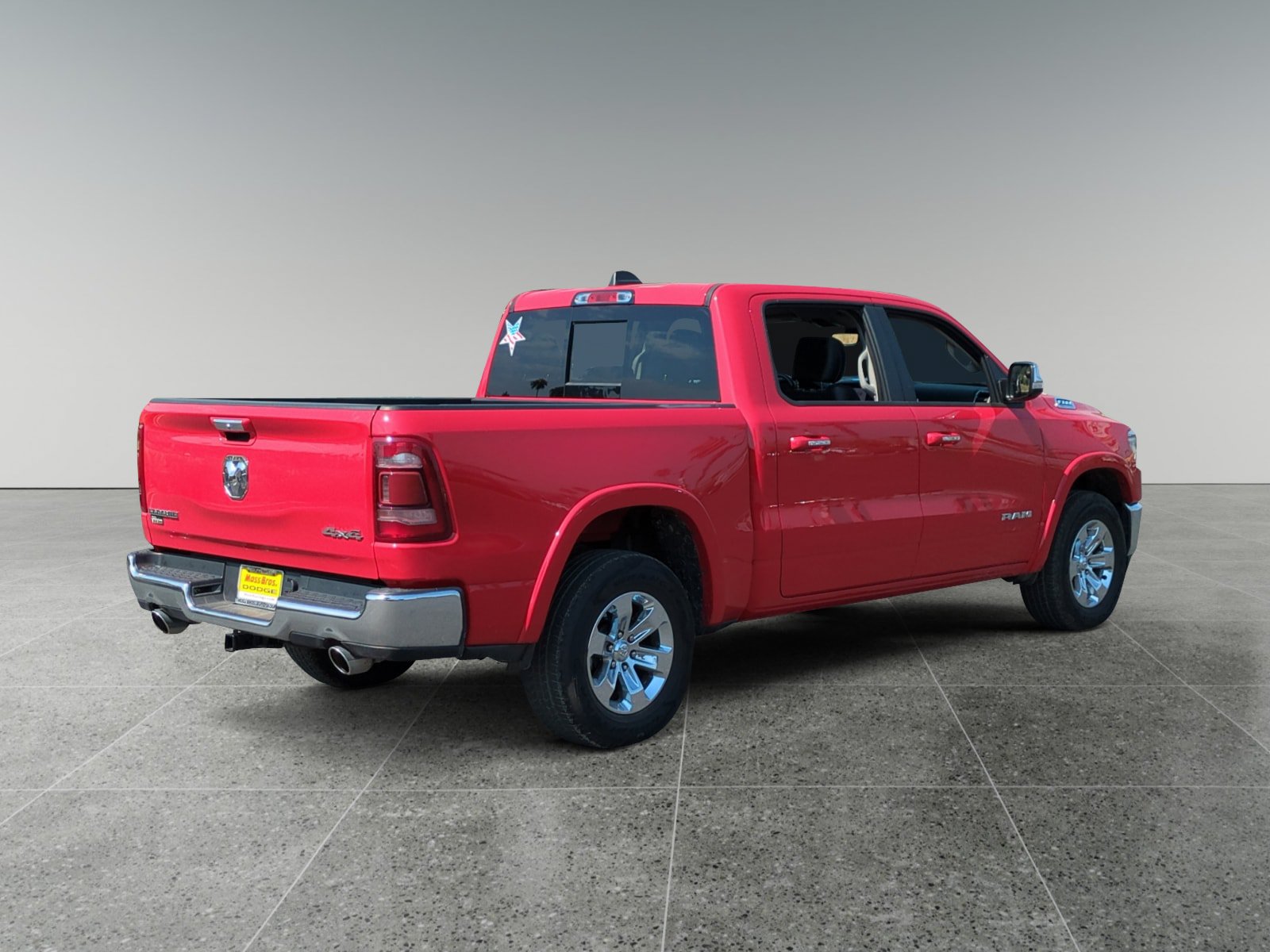 Used 2022 RAM 1500 Laramie AWD/4WD image 5