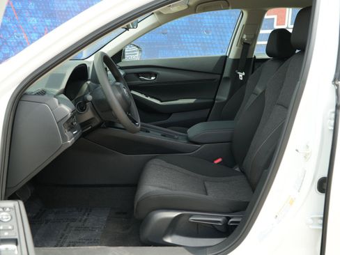 New 2026 Honda Accord LX image 16