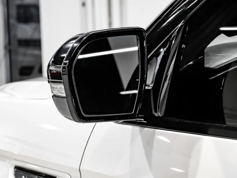 Used 2018 Lincoln Navigator Black Label w/ Cargo Package image 49