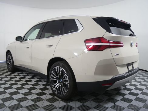 Used 2025 BMW X3 xDrive30i image 5