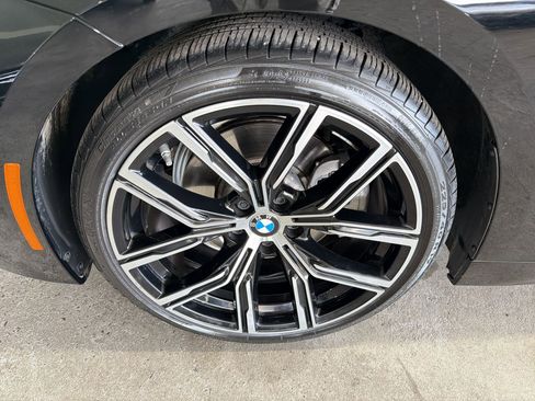 Certified 2024 BMW 230i Coupe w/ Convenience Package RWD image 10